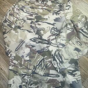 Under Armour Camouflage Long Sleeve Shirt
